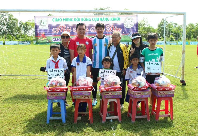 GIAO LƯU BÓNG ĐÁ THIỆN NGUYỆN